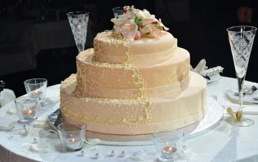 Wedding Cake Bordeaux