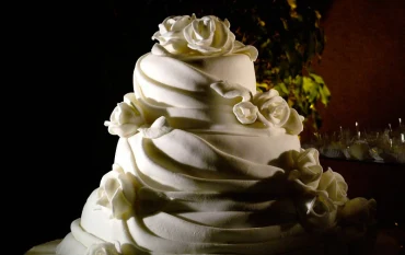 Wedding Cake Dijon